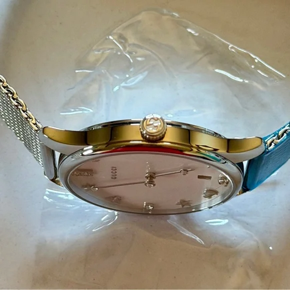 Gucci G Timeless Diamond Mother of Pearl Watch - Picture 5 of 10